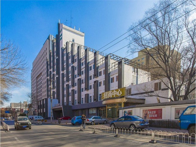 仿金塑料镀清洁